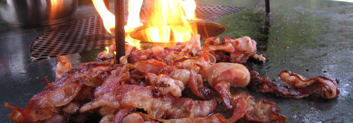 Bacon, Grills, Grillgeräte